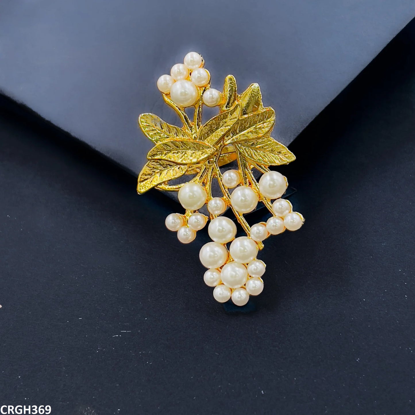 CRGH369 ZLX Leaf N Pearl Ring Adjustable