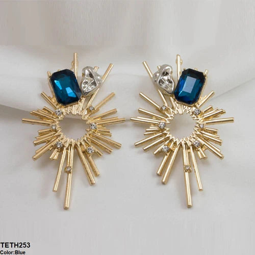 TETH253 CHU Ear Tops Pair